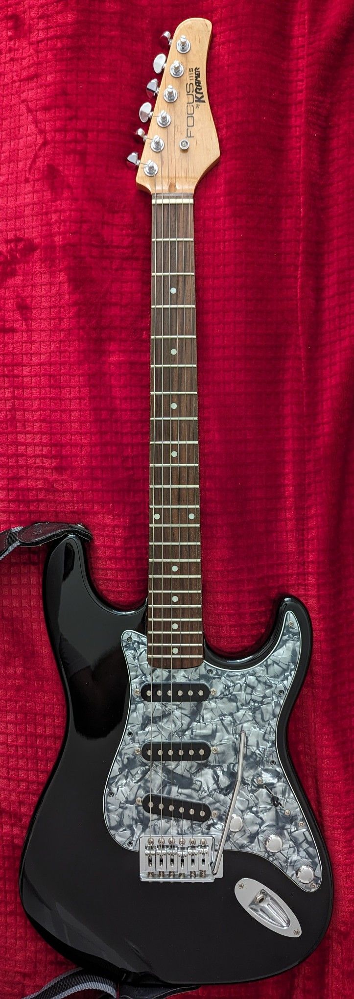 2002 Kramer Focus 111S Guitar (cash or trade)