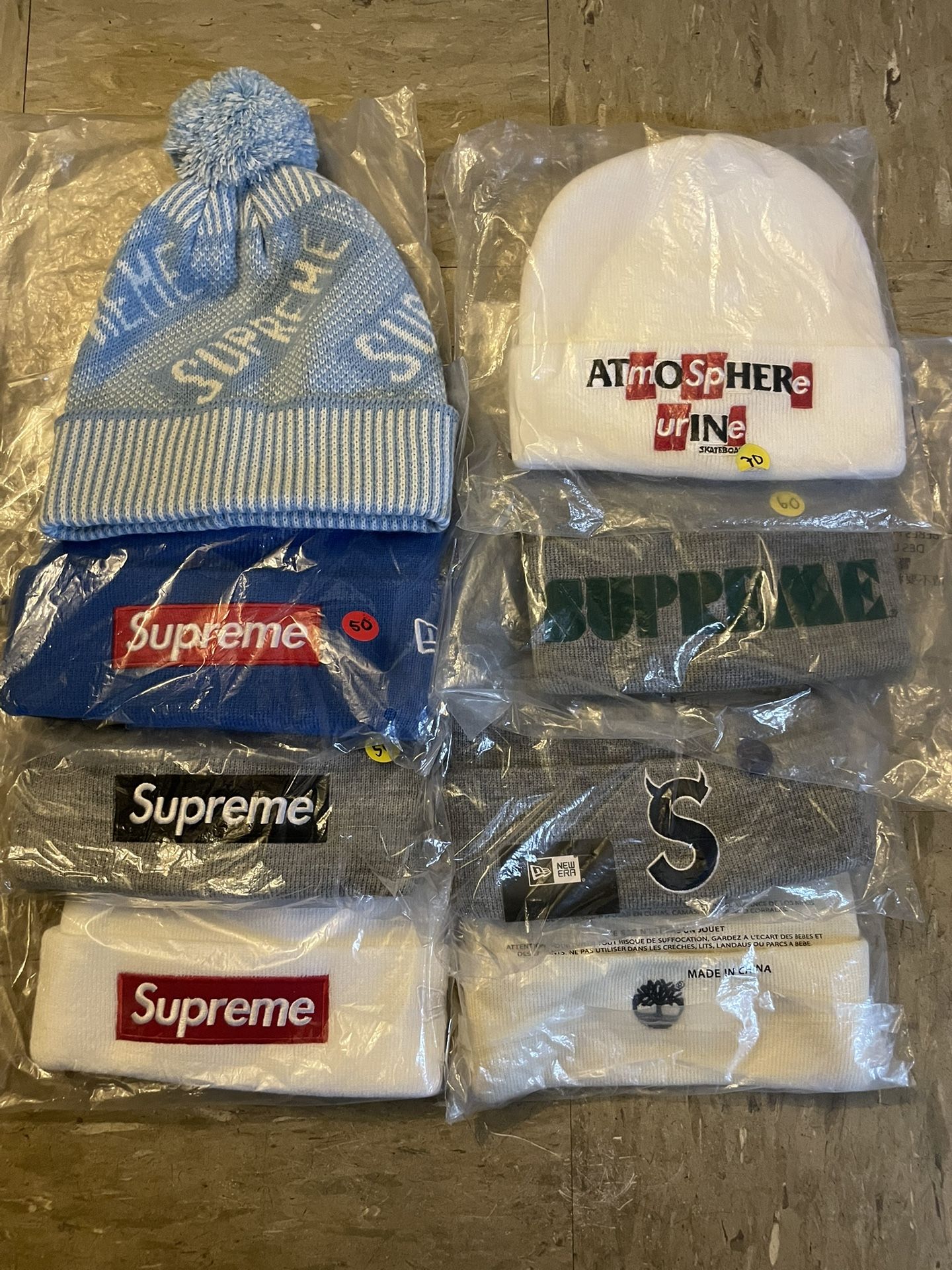 Supreme Beanies (READ DESCRIPTION)