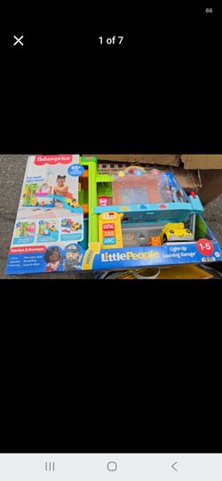 Fisher-Price Little People Toddler Playset Light-Up Learning Garage NEW Price Firm In Corona92879