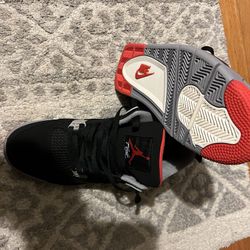 Jordan 4 Breds 