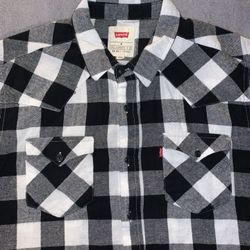Levis Flannel Size Medium Mens Black And White Gingham Plaid Check Long Sleeve