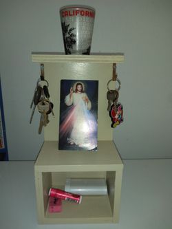 Small key hanger $20
