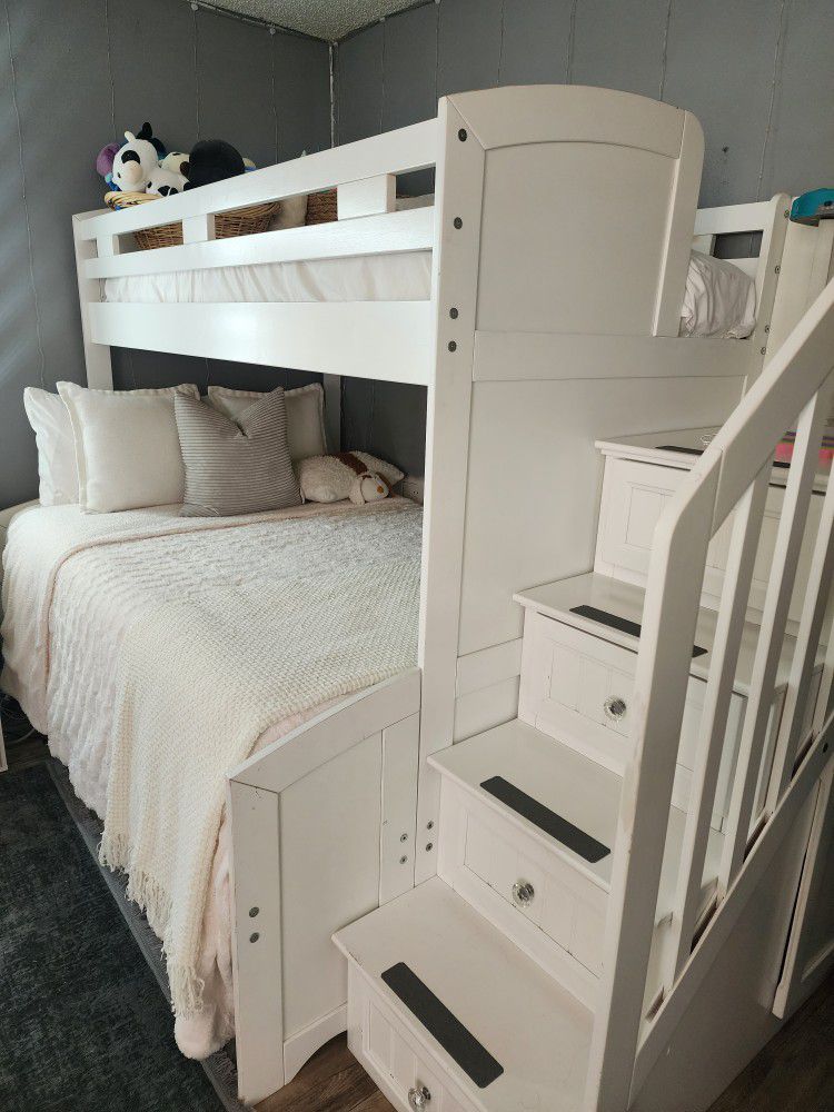 Bunk Bed, Full Twin 