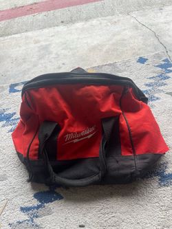 Milwaukee Heavy-Duty Tool Bag