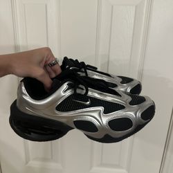 Nike Muse Black/metallic Silver