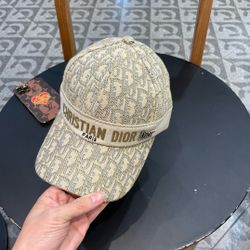 Christan Dior Cap 