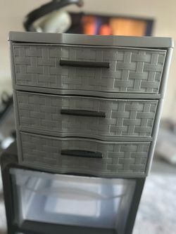 Three drawer storage