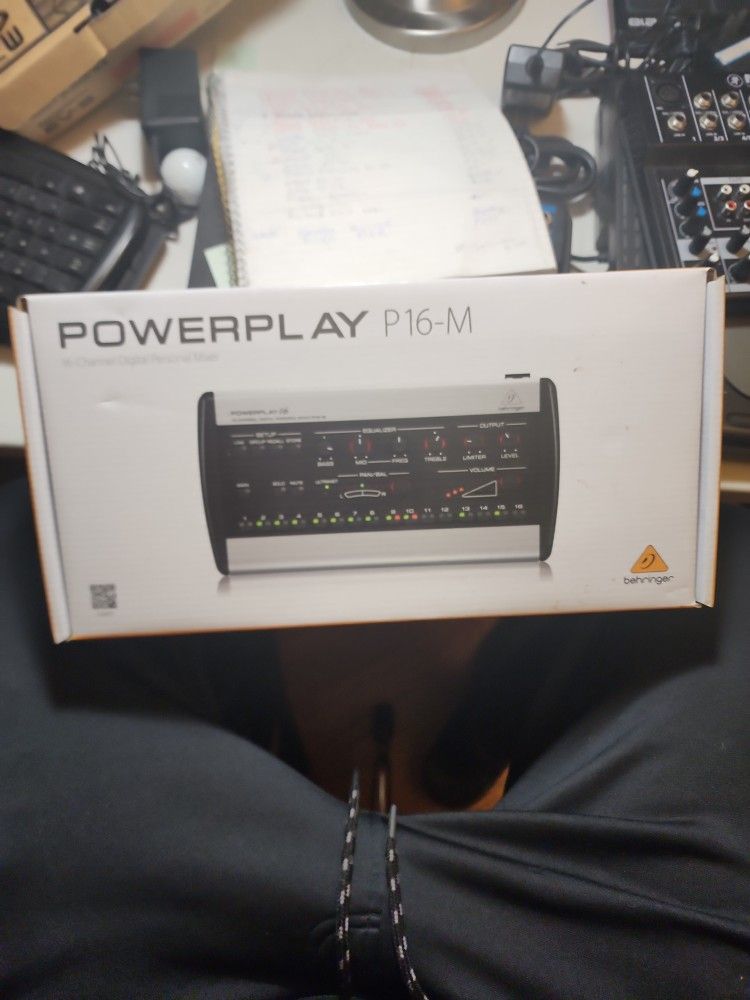 BEHRINGER POWERPLAY P16-M