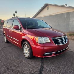 2011 Chrysler Town & Country