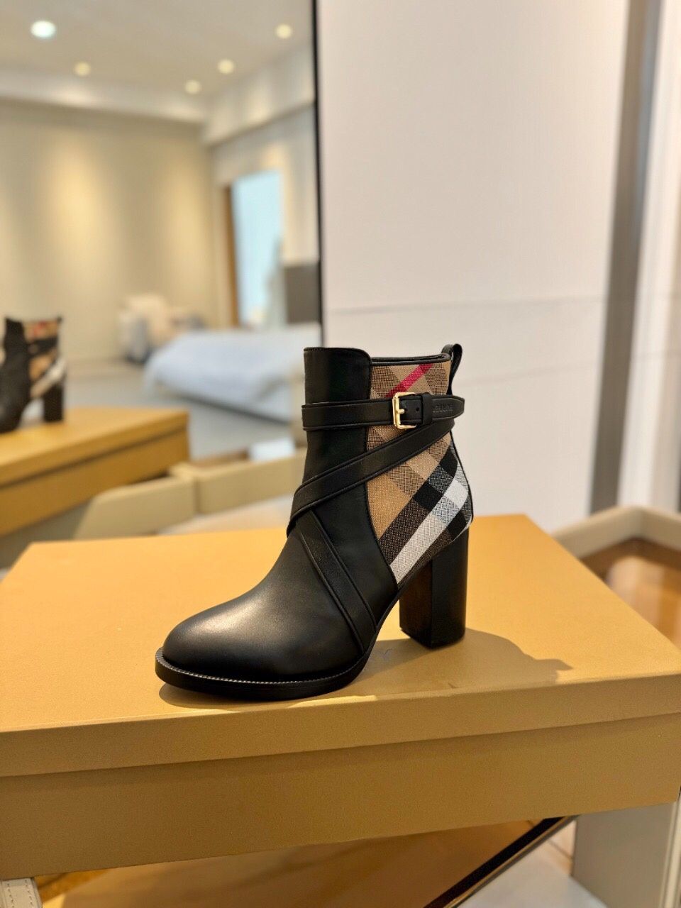 BBR Women’s Boots With Box 2025 New