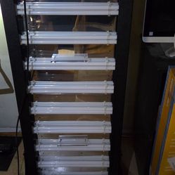 Daavlin 4 Series T 311-10 Narrowband UVB Phototherapy Unit (2020) – Unused