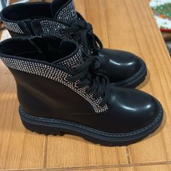 Kids Boots Size 13