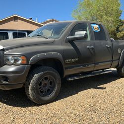 2005 Dodge Ram 1500 ThunderRoad