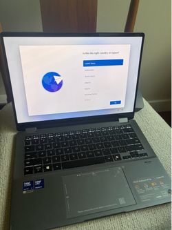 🔥 ASUS VivoBook 14 Flip Copilot+ PC – Like New 🔥