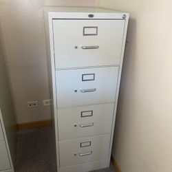 4 Drawer File Cabinet 