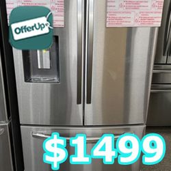 NEW Samsung 28 cu ft Refrigerator SPECIAL - SAVE $1100!! NO dents NO scratches!! 
