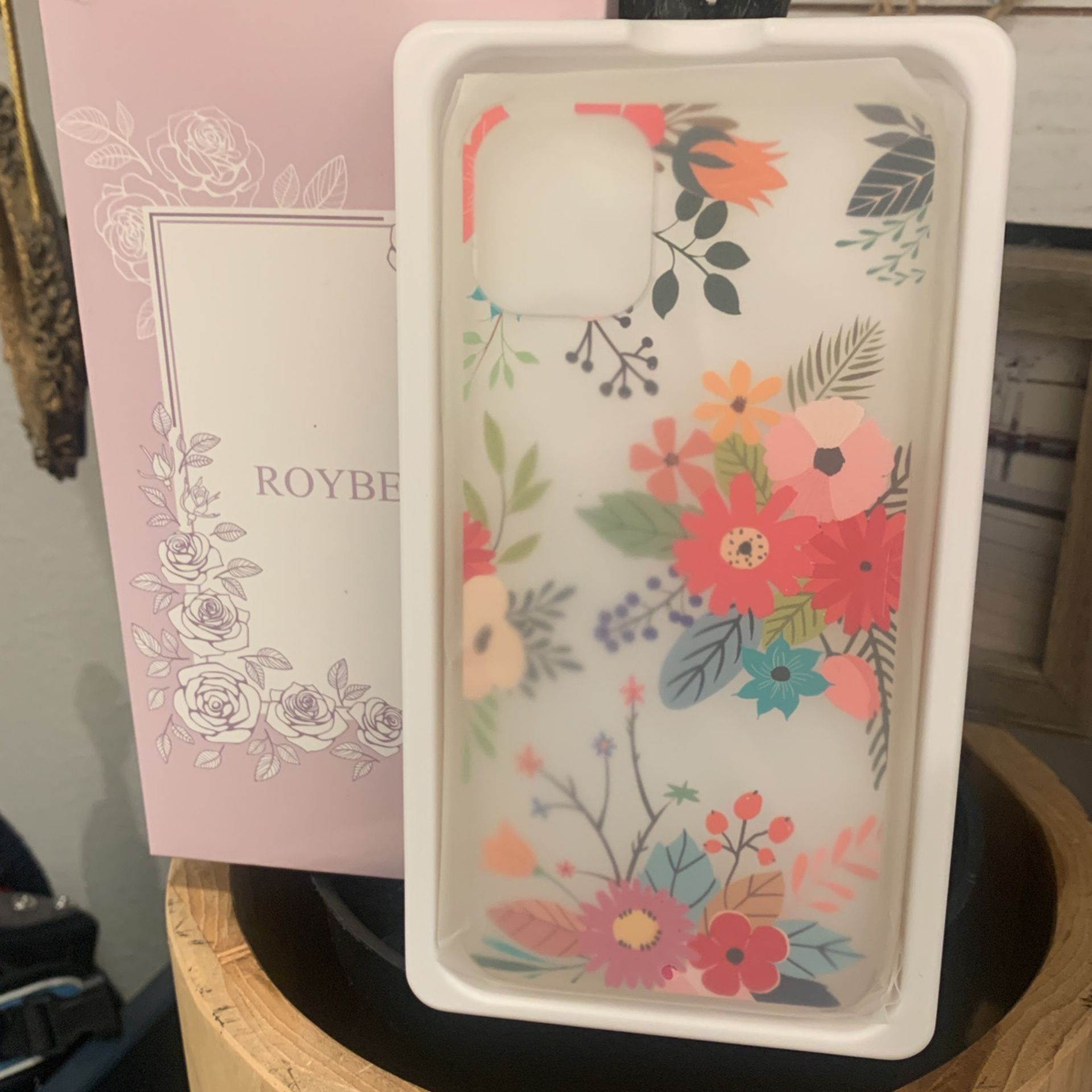 Floral I-Phone Cover