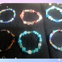 Beautiful Natural Stone And Crystal Beaded Braclets