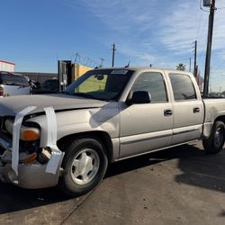 PARTS 2004 SIERRA POR PARTES