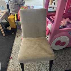 HD buttercup Chairs x 6 