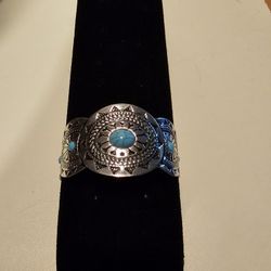 New Silver Turquoise  Western Style cuff bracelet