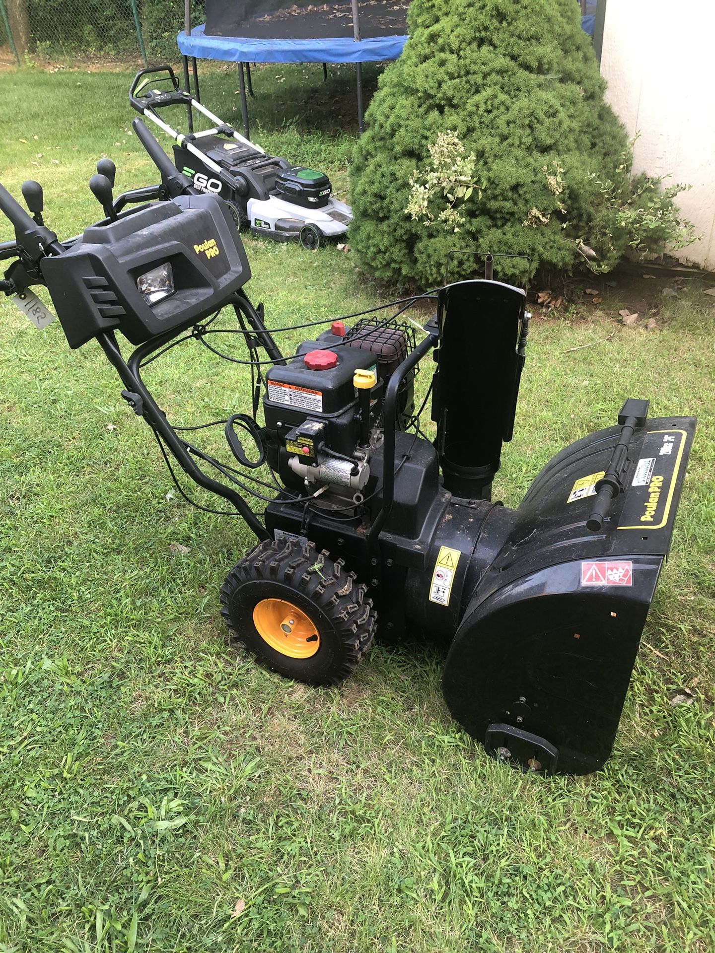 Poulan Pro Snowblower 24 Inch for Sale in Tatamy Borough, PA OfferUp