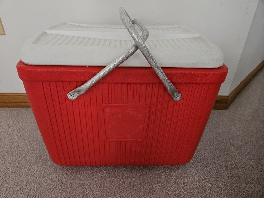 Cooler