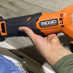 Reciprocating saw RIDGID 