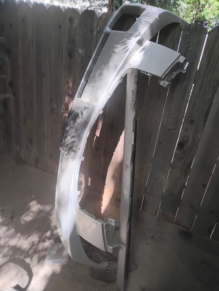 Cadillac CTS Front Bumper Cover