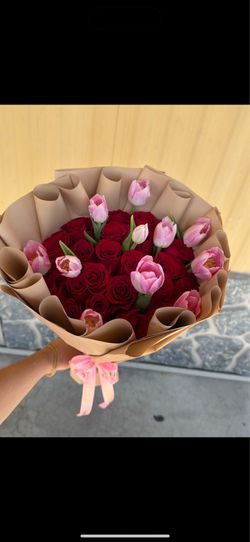 Flower arrangement