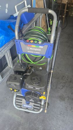 Westinghouse 3200 PSI Gas Pressure Washer – Like New + Extra Hose