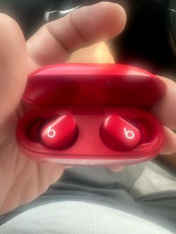 Beats Studio Buds Noise Cancellation