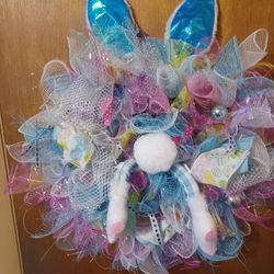 Easter Holiday Decor Wreath 