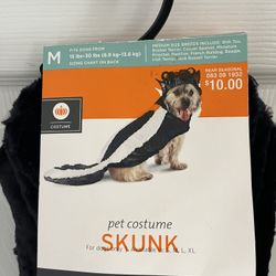 New Dog Pet Skunk Costume size Medium 15-30lb