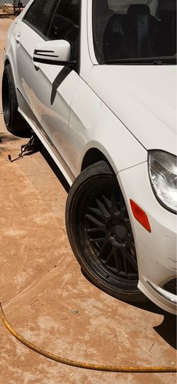 Mercedes staggered wheels