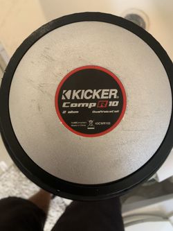 Kicker 10 inch sub comp r 10 only 1 sub