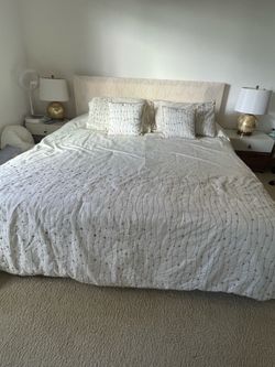 King Bed with Bedding Set