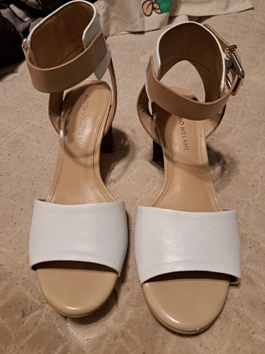 Woman's Size 71/2 Antonio Malani Dress Shoes