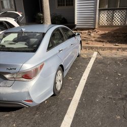 2013 Hyundai Sonata Hybrid – New Engine & Transmission – Runs Great