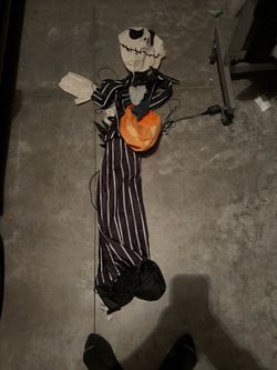 2 Halloween inflatable