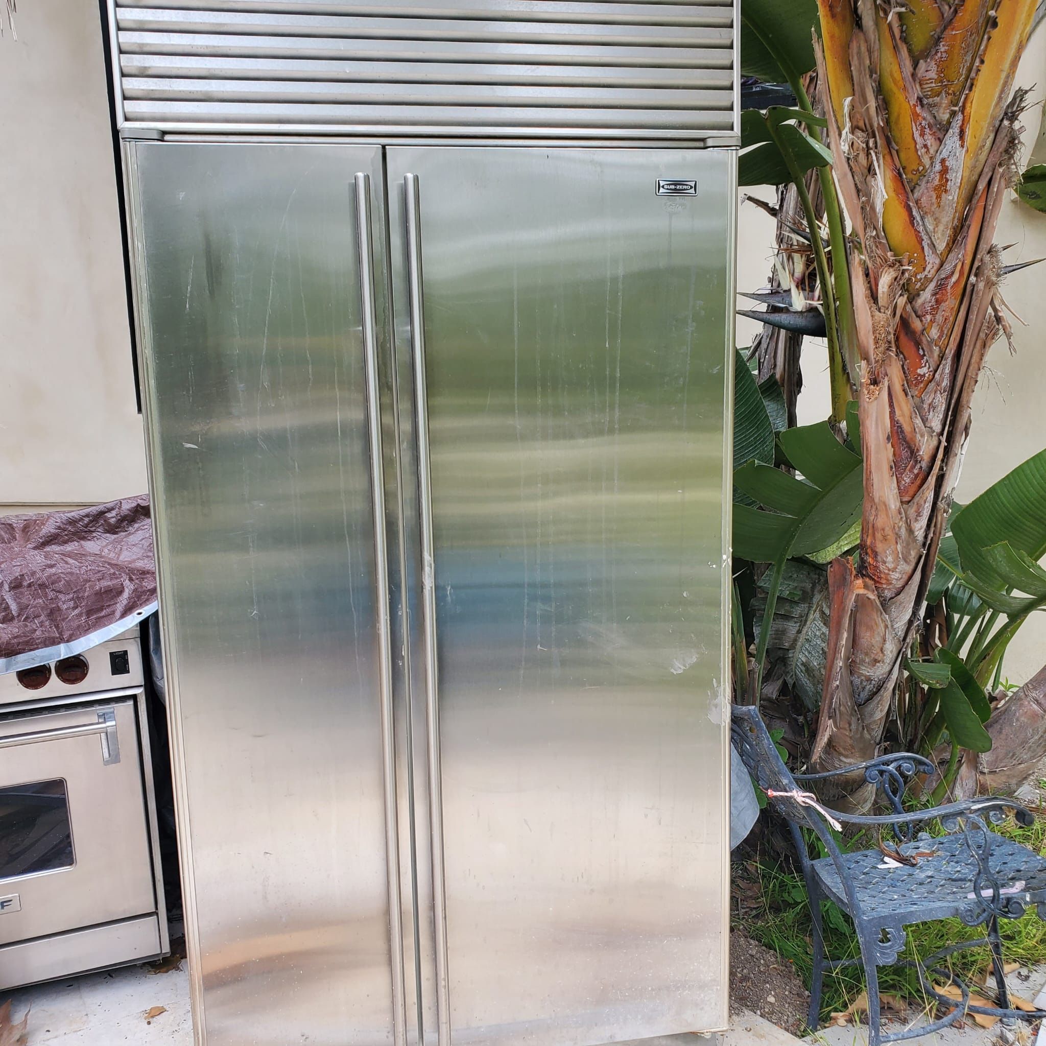 FOR SALE: Sub-Zero Refrigerator – 42” Wide