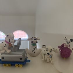 Set Of Dalmatian Figurines 
