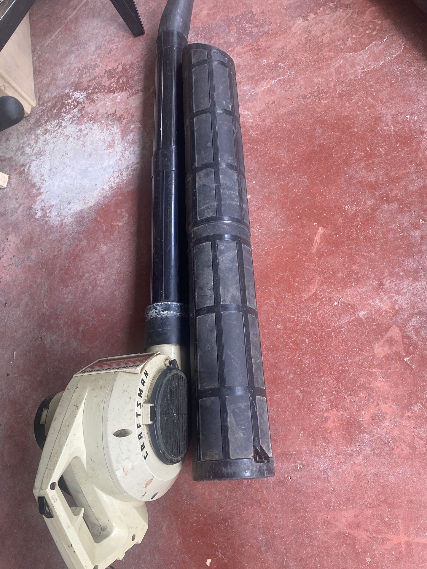 Leaf Blower