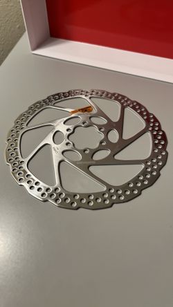 Shimano SM-RT56 180 mm 6-Bolt Rotor