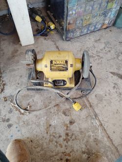 Bench Grinder Dewalt