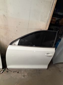 2013 Volkswagen Jetta Driver side door