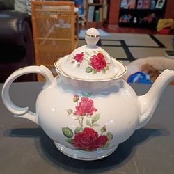 Royal Patrician Teapot 