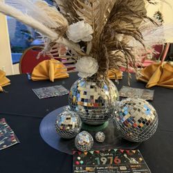 PAMPAS GRASS FLORAL ARRANGEMENTS