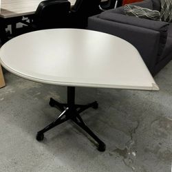 RARE TEARDROP TABLES by HERMAN MILLER -can deliver-