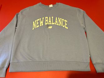 New Balance crew-neck sweatshirt for teens, size M